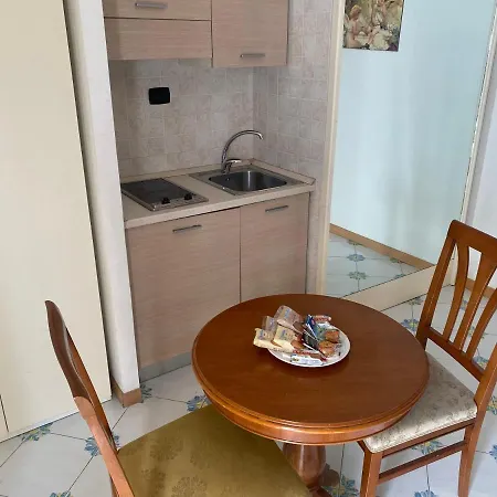 Guest house Gatto Bianco Le Dimore 3*