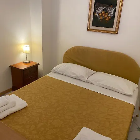 Gatto Bianco Le Dimore 3* バーリ