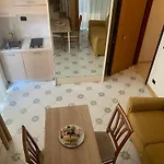 Πανσιόν Gatto Bianco Le Dimore