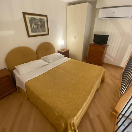 Gatto Bianco Le Dimore 3*