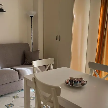 Gatto Bianco Le Dimore 게스트하우스 3*