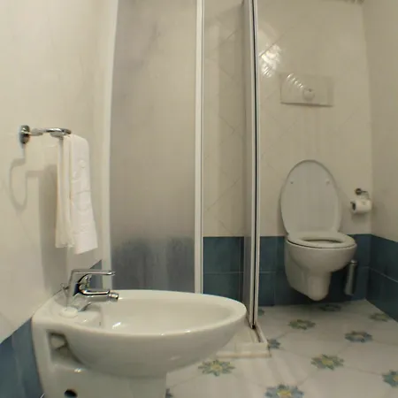 Gatto Bianco Le Dimore 3*