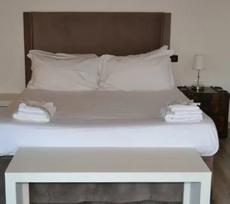 Gatto Bianco Le Dimore 게스트하우스 바리