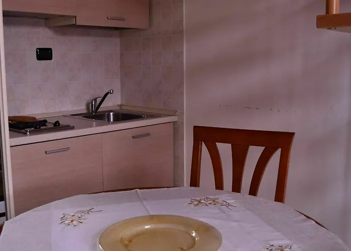 Gatto Bianco Le Dimore Gasthuis Bari